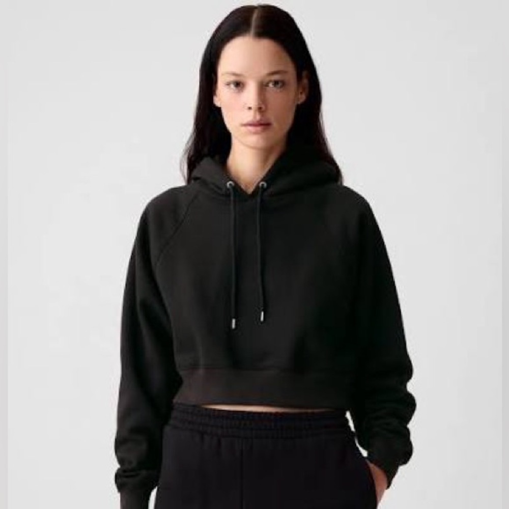 Like new black Gap cropped hoodie size XS